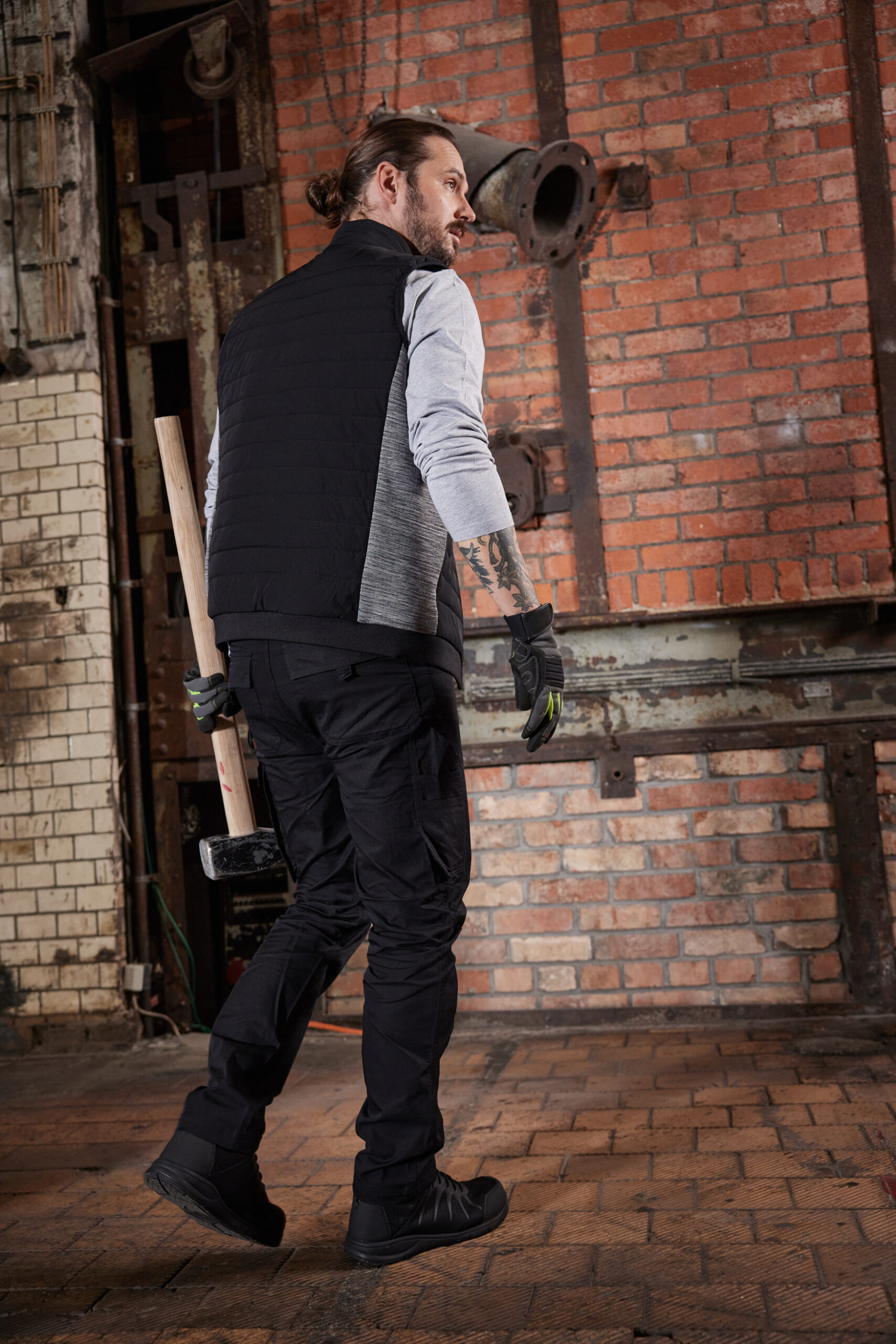 James & Nicholson Men's Padded Hybrid Vest JN1864