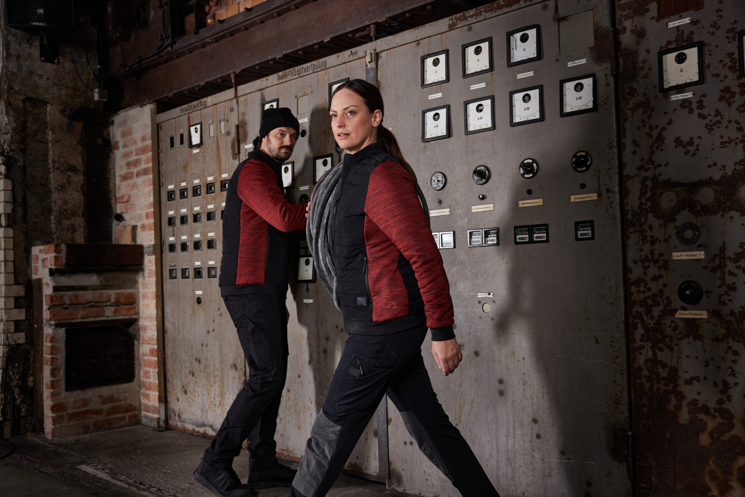 James & Nicholson Ladies' Padded Hybrid Jacket JN1865