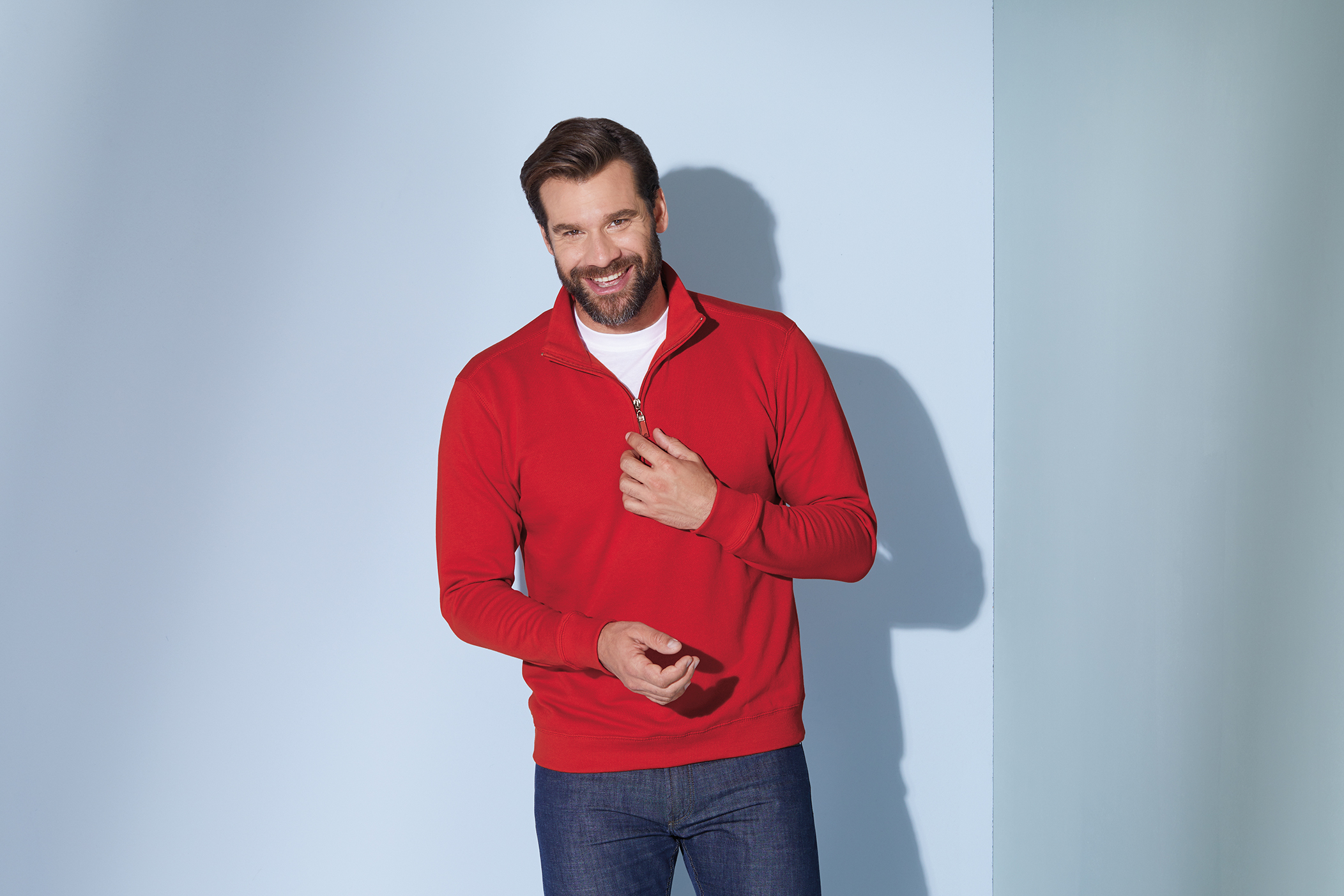 James & Nicholson Round-Neck Zip JN352