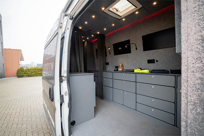Mobiele showroom 3 DC vakkleding - DC Vakkleding